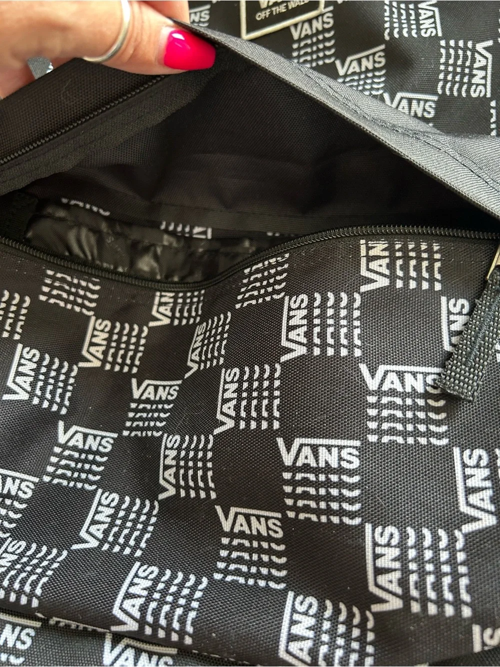 🛹 VANS Black Checkerboard Logo Backpack